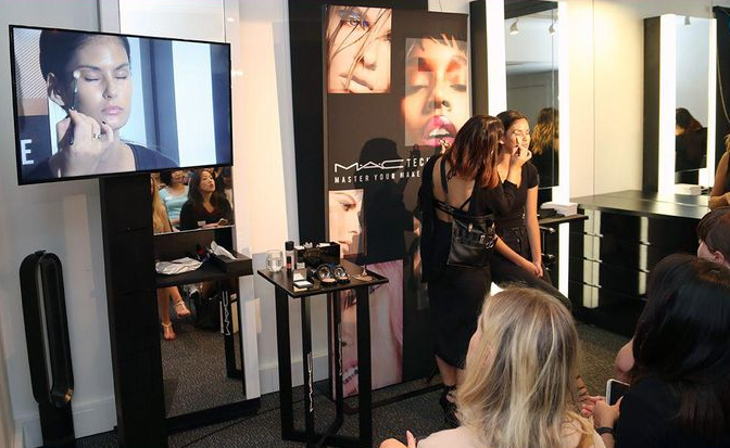 Memorable client experience, Makeup artist tips, Stand out as an MUA, Build client loyalty, Client care for makeup artists, How to impress makeup clients