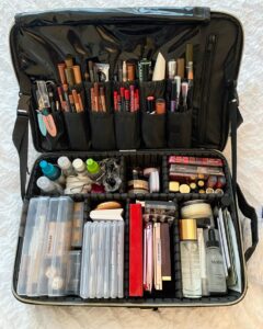Post-event makeup kit organization,Makeup kit cleaning tips,How to organize your makeup after an event,Repacking makeup kit,Makeup kit reset guide,Makeup brush cleaning after an event,Professional makeup kit organization